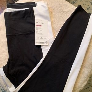 NWT Athleta Salutation leggings
